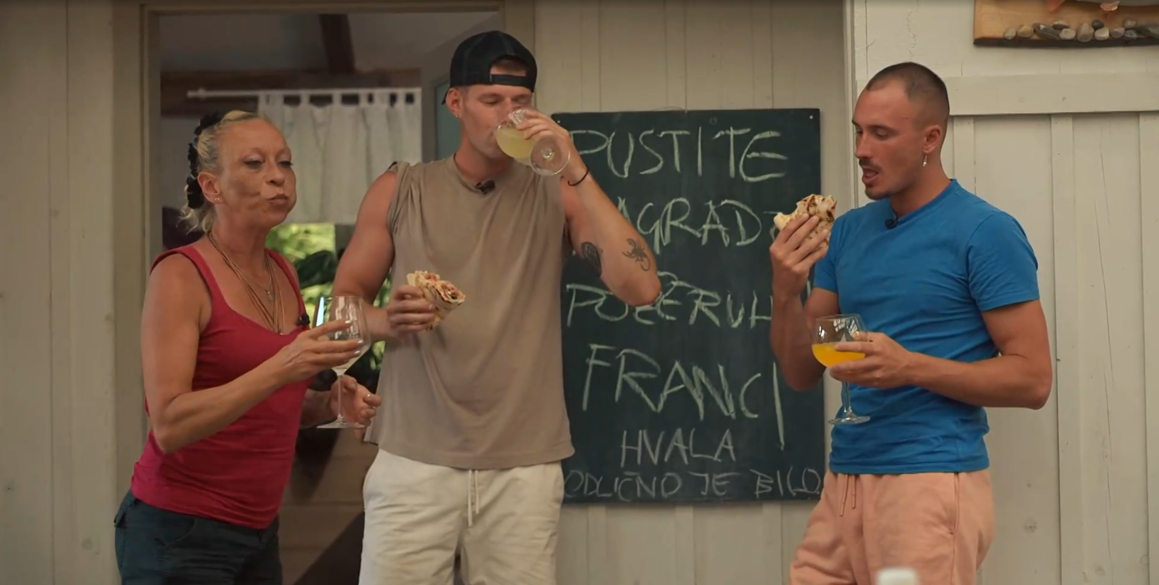 Screenshot 2026 04 22 235730