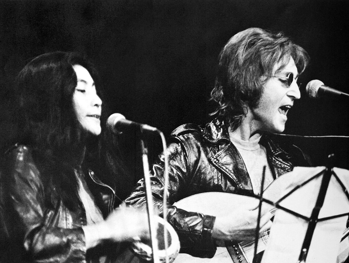 John Lennon in Yoko Ono na shodu za svobodo Johna Sinclairja - Foto: Wikimedia / Javna domena