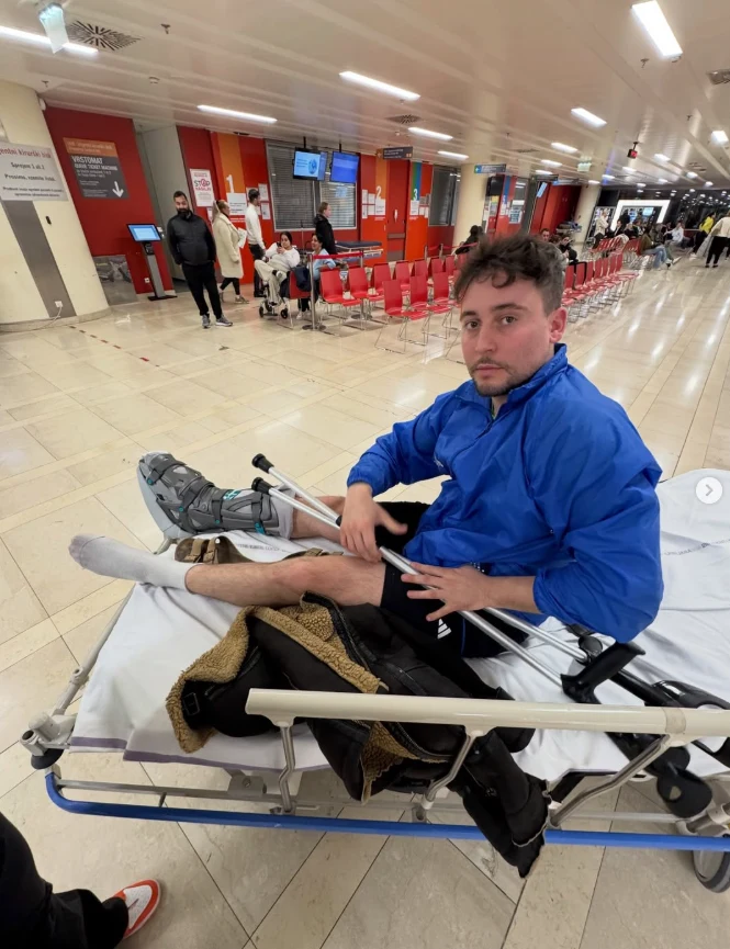 Rok Piletič pristal v bolnišnici: “Kot da te nekdo ustreli v nogo” – sledilce zaskrbelo