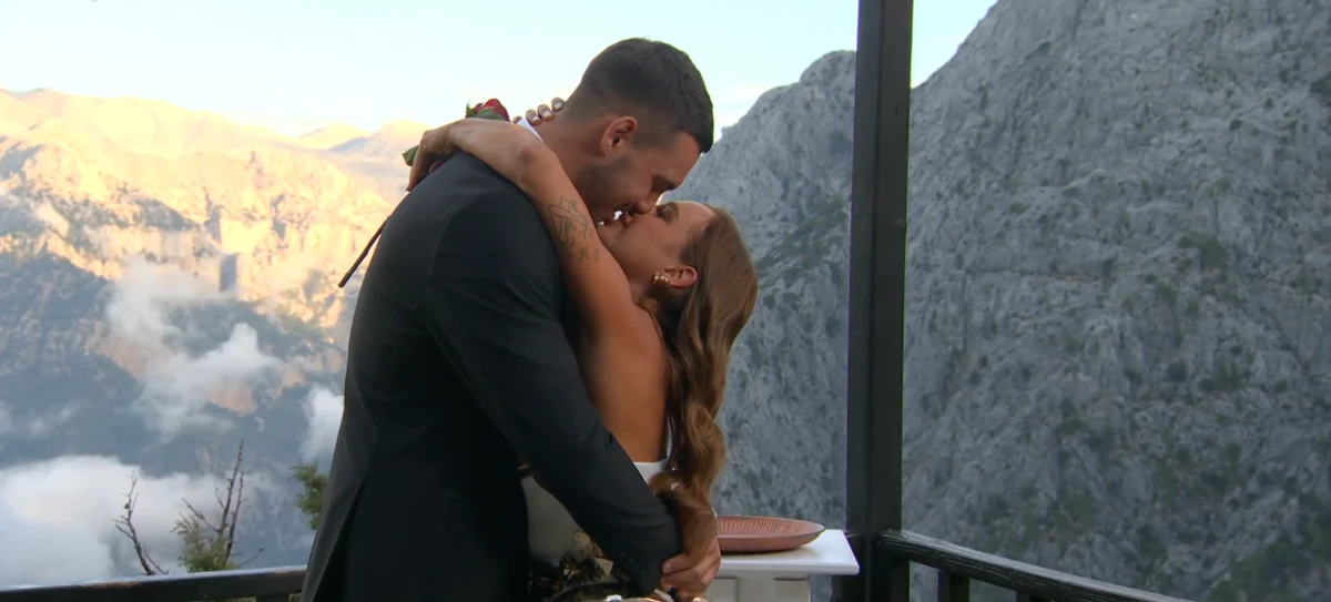 Poglejte si magični trenutek, ko sta si Karlo in Kaja priznala ljubezen – njune besede povedo vse