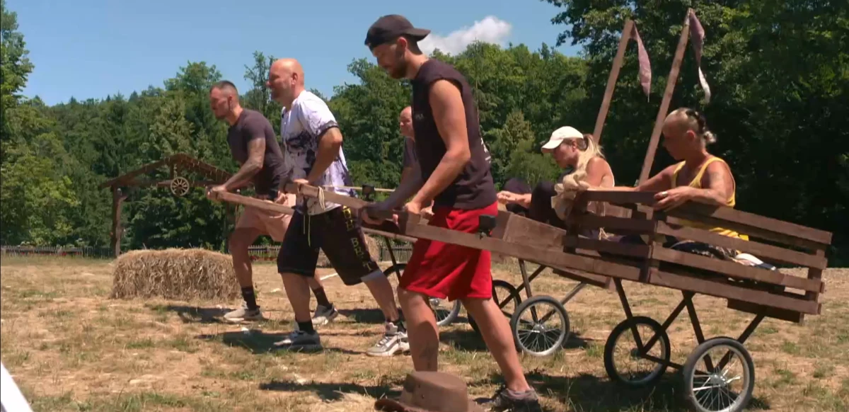 POGLEJTE TA ŠOK: Franc in Jan vodila dirko, potem pa… kolo odpade in sanj je konec!