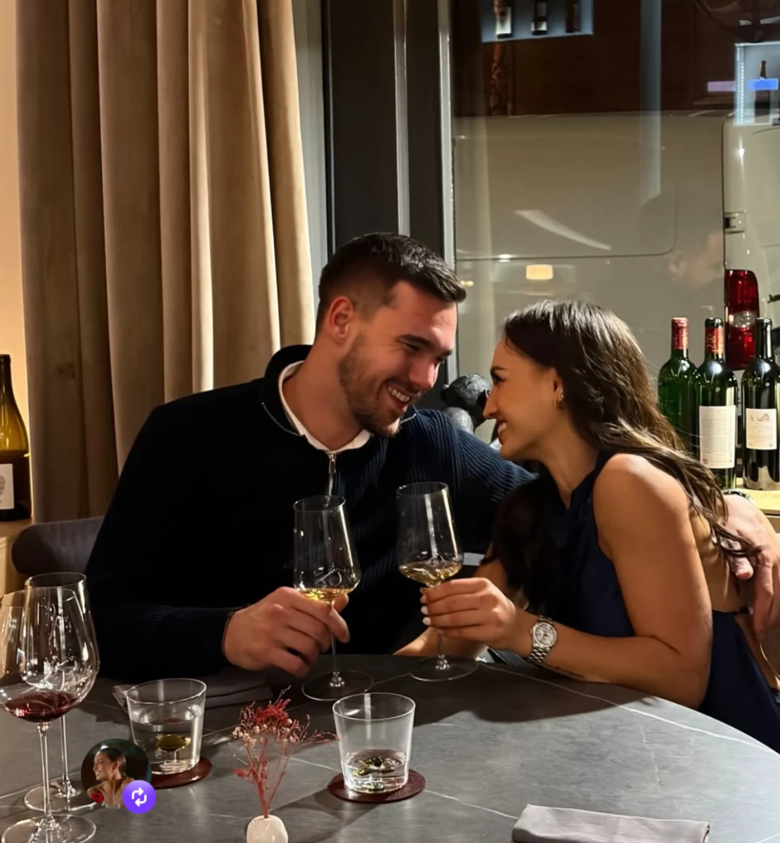 Ima Kaja Casar poleg Karla še enega “ljubimca”? Kaj se dogaja ...