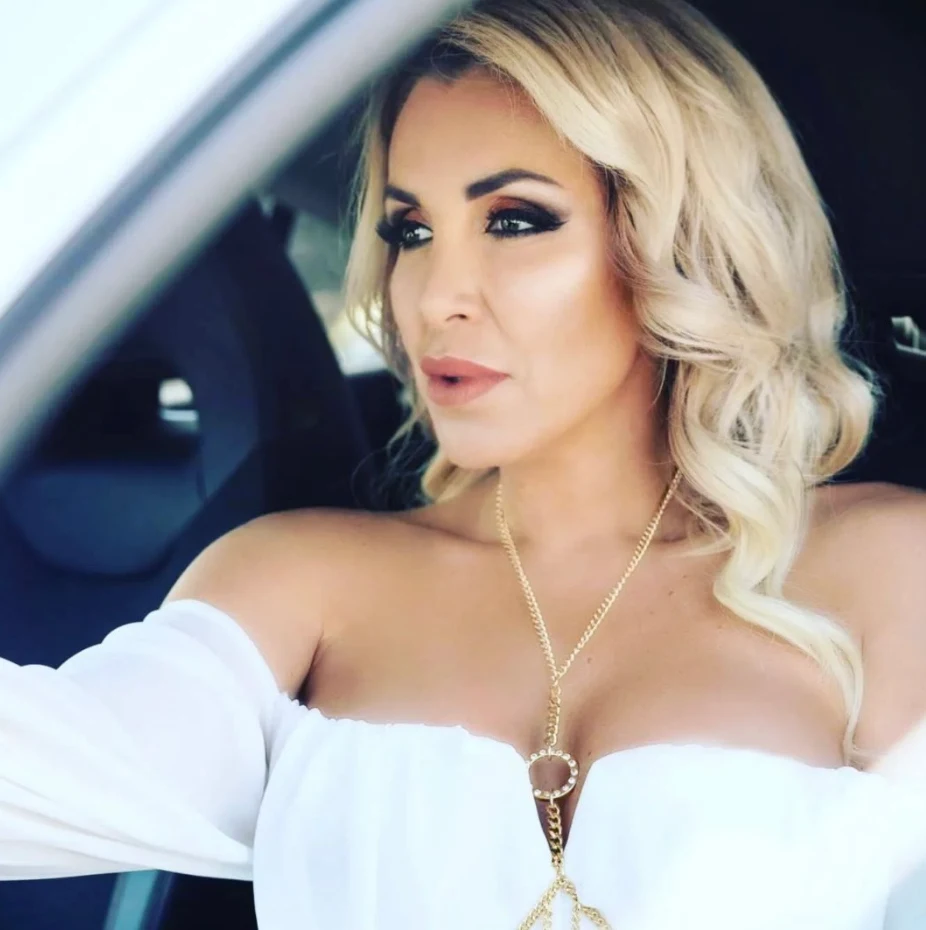 POP TV izbrskal star posnetek: Carmen brez filtra priznala, da ima dovolj tega …