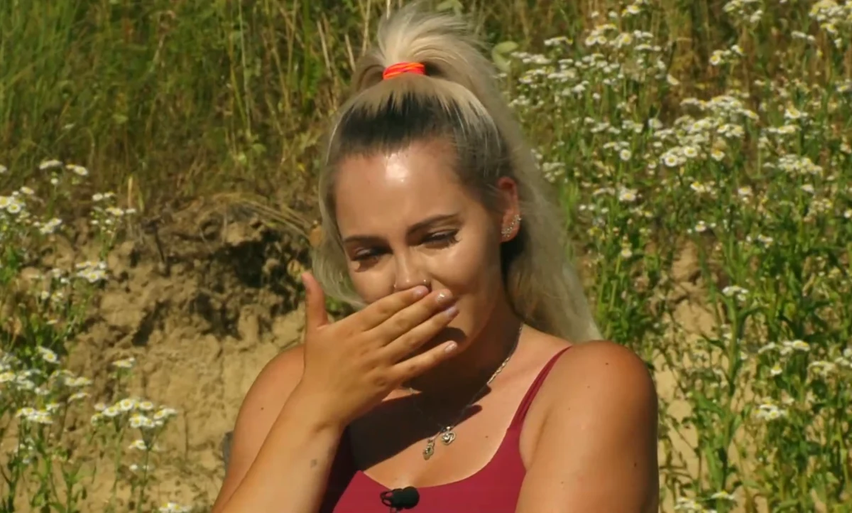 Po Eminem odhodu napeto na Kmetiji: Jan priznal, da mu manjka, v ozadju pa že poteka igra moči