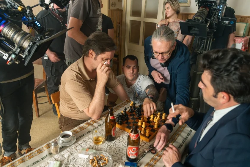 Belo se pere na devetdeset: film, ki je ganil Slovenijo, zdaj prihaja na TV