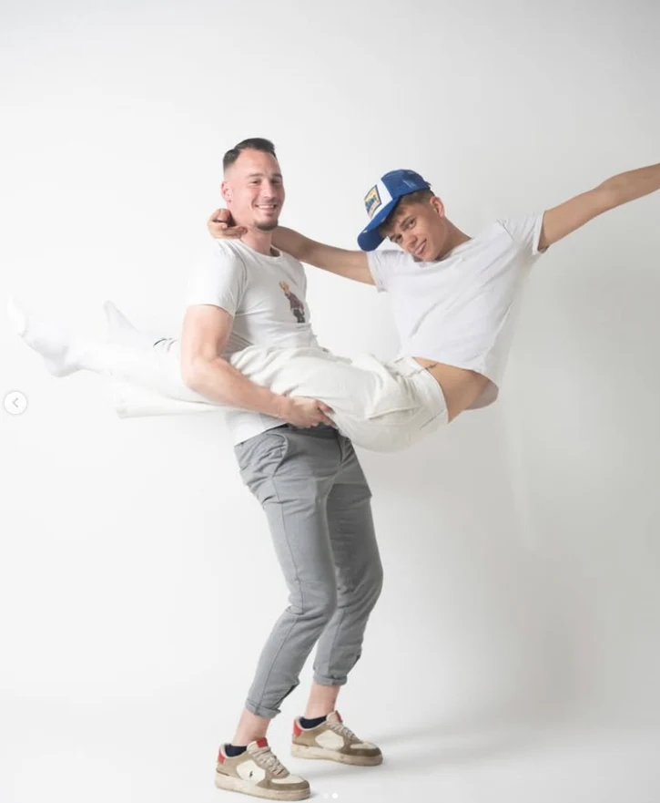 “FOREVER TOGETHER?!” Žan Zore raznežil splet – komentarji eksplodirali, tudi ustvarjalci Kmetije niso ostali tiho!