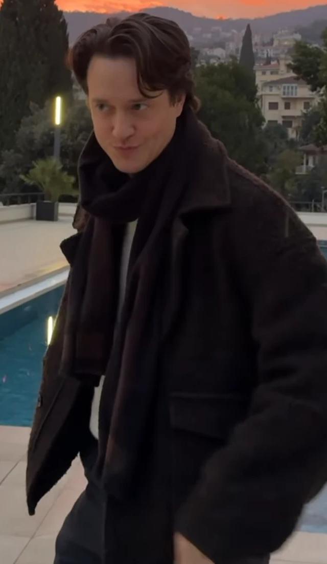 Kaj je Domen Valič počel v ledenem morju? Posnetek iz Opatije nas je nasmejal