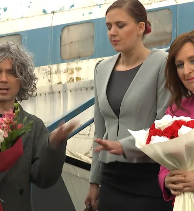 Brnik nori: “evakuacija” iz Madrida?! Golob in Fajon v čudni akciji, ki je šla predaleč