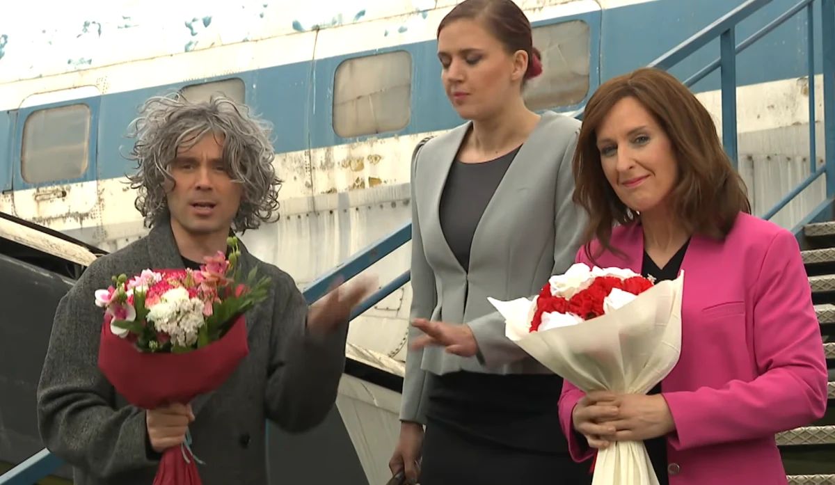 Predsednik vlade Robert Golob in ministrica za zunanje zadeve Tanja Fajon - Foto: Youtube/ #kajdogaja