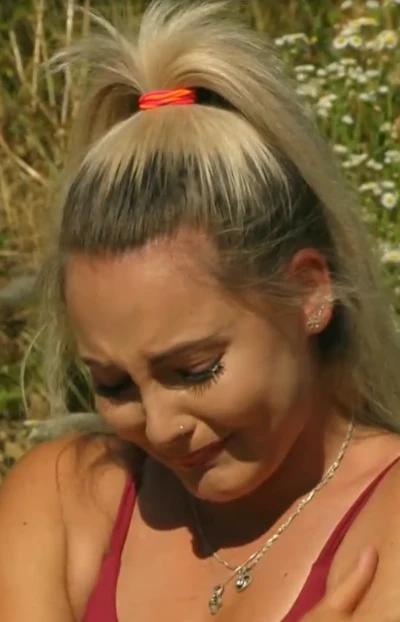 “Sanje so ji izpuhtele…Poraz jo je podrl: Kaj je o svojem porazu povedala Ema?