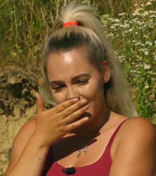 Po Eminem odhodu napeto na Kmetiji: Jan priznal, da mu manjka, v ozadju pa že poteka igra moči