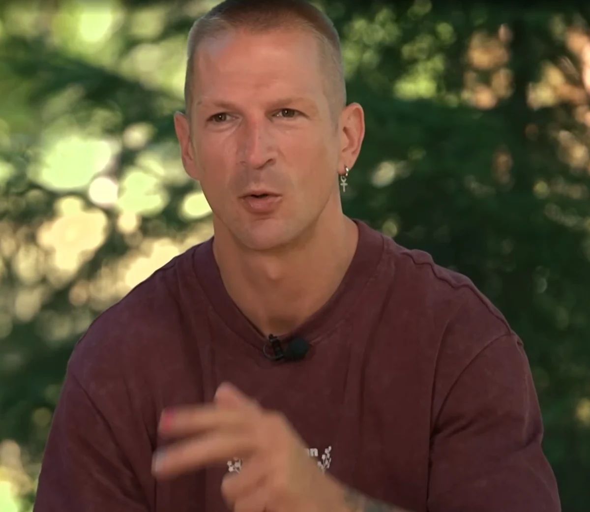 Igor Kmetija - Voyo/posnetek zaslona