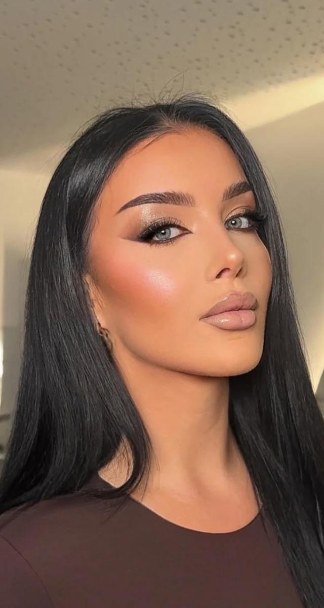 “MY BABESIS WENT FOR A WALK…”: Soraya po HUJŠANJU znova v središču pozornosti – zdaj razkazuje še TO!