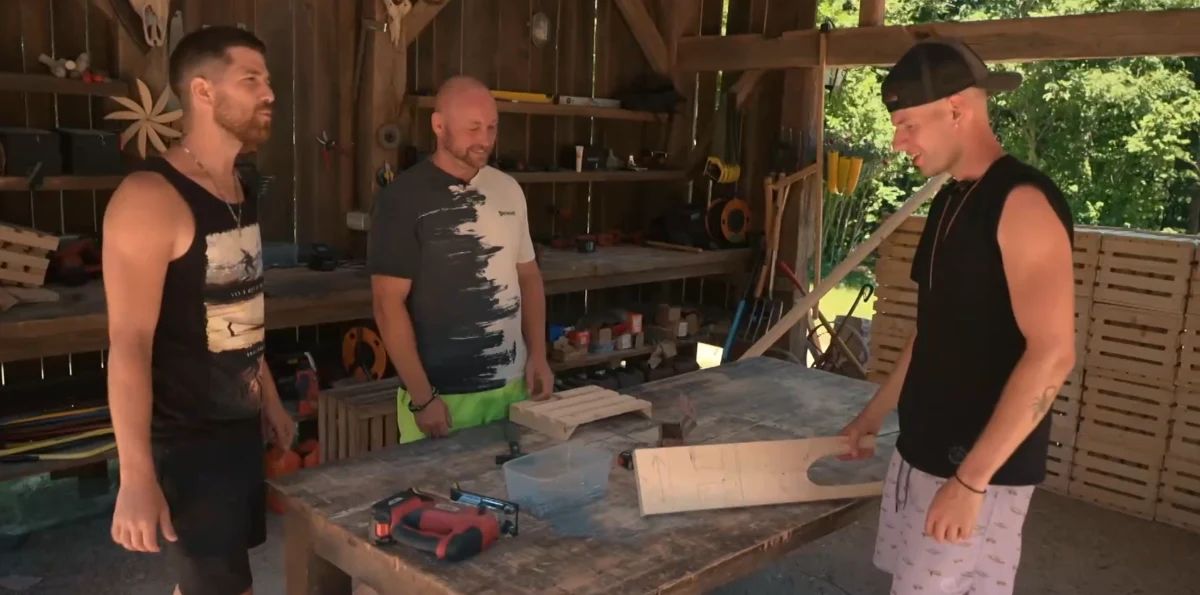 Gregor in Dejan presenetila Juša - Voyo/posnetek zaslona