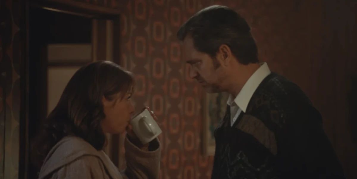 Belo se pere na devetdeset