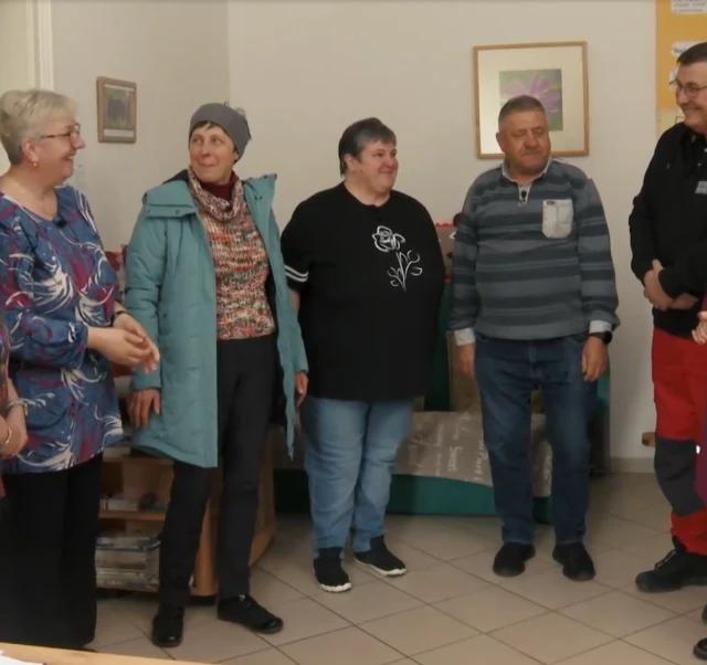 Delovna akcija prvič pomagala “tistim, ki pomagajo drugim” – solze, šok in čudežna preobrazba!