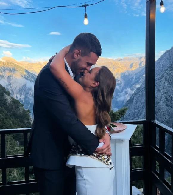 “To vam je kao čevap!”: Karlova izjava nasmejala splet, Kaja pa uživa na polno