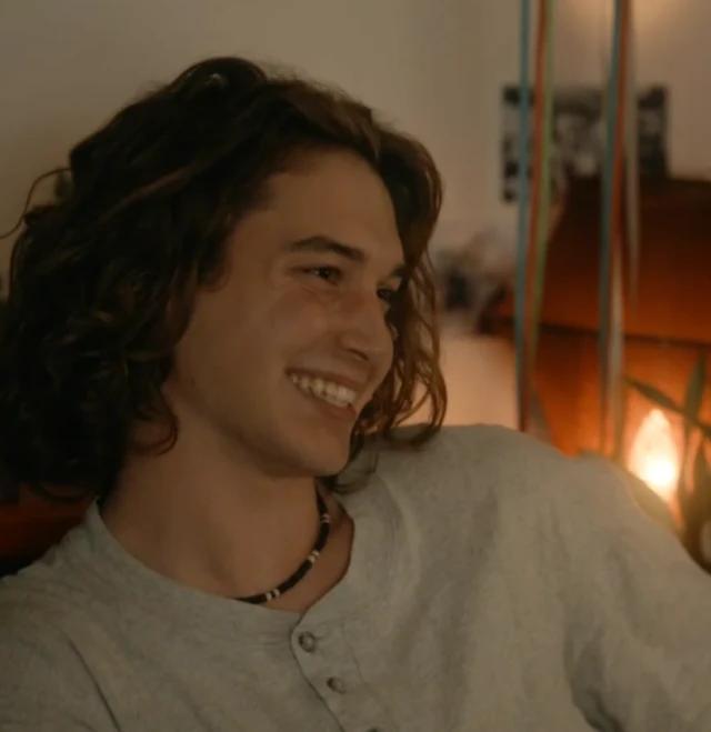 IZ ZAODRJA FILMA: Ko je videla igralca, je obstala – “To je moj brat!” Nato so na snemanju tekle prave solze