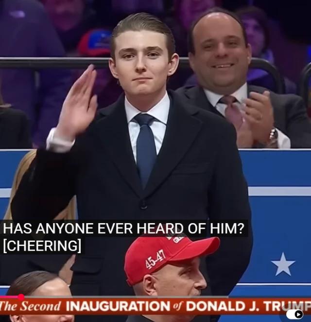 Barron Trump vedno nosi isti stari nahrbtnik – razlog vas bo presenetil