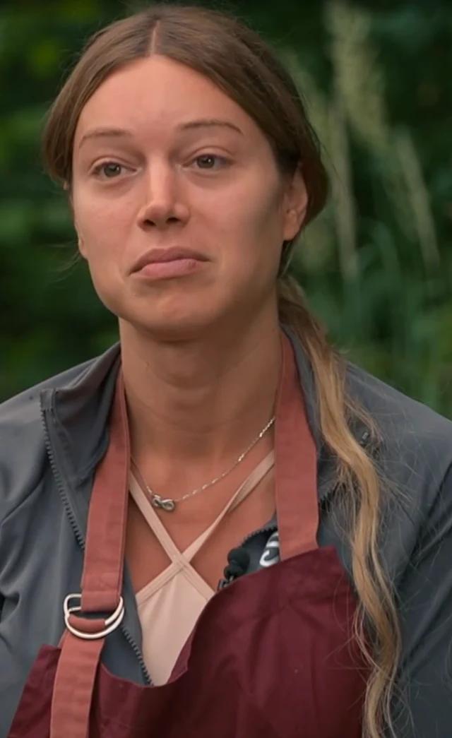 PIA POD VSE VEČJIM PRITISKOM V HLEVU: “Vse delam prvič in se še lovim”