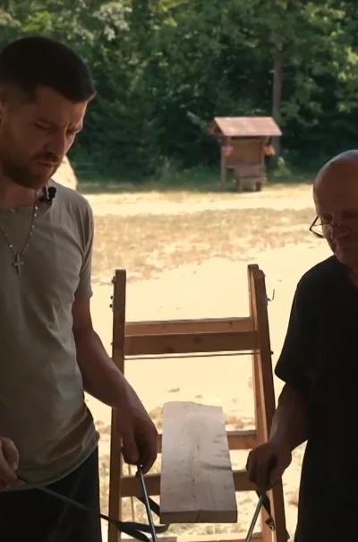 Ste videli, kaj se je zgodilo po 200 žebljih na Kmetiji?! Letijo hude obtožbe – nekdo naj bi celo skrival delo