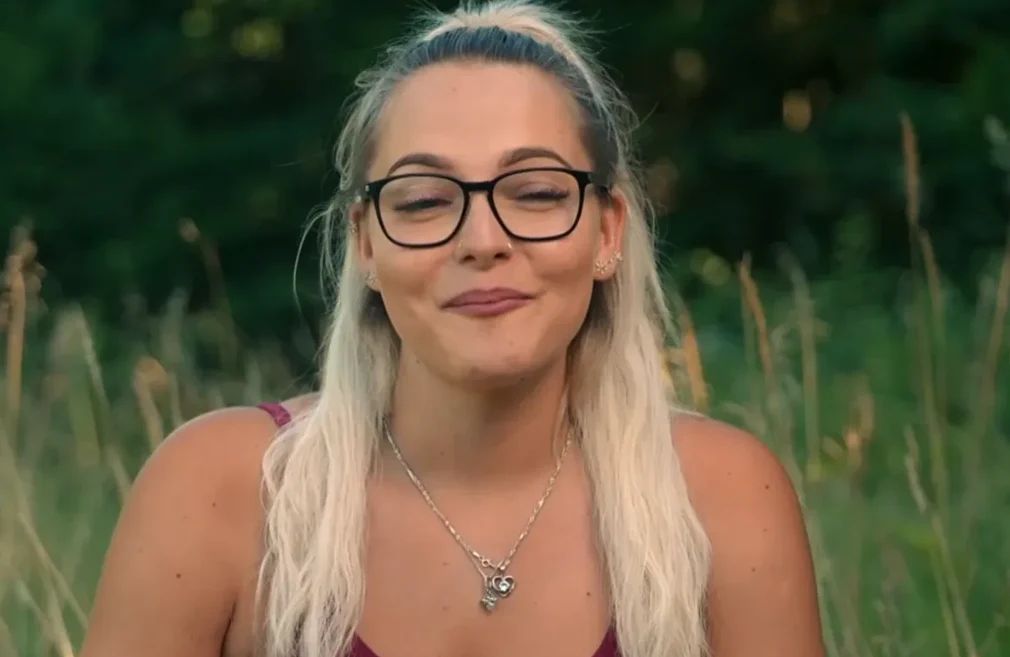 Ema Dragišić v šovu Kmetija