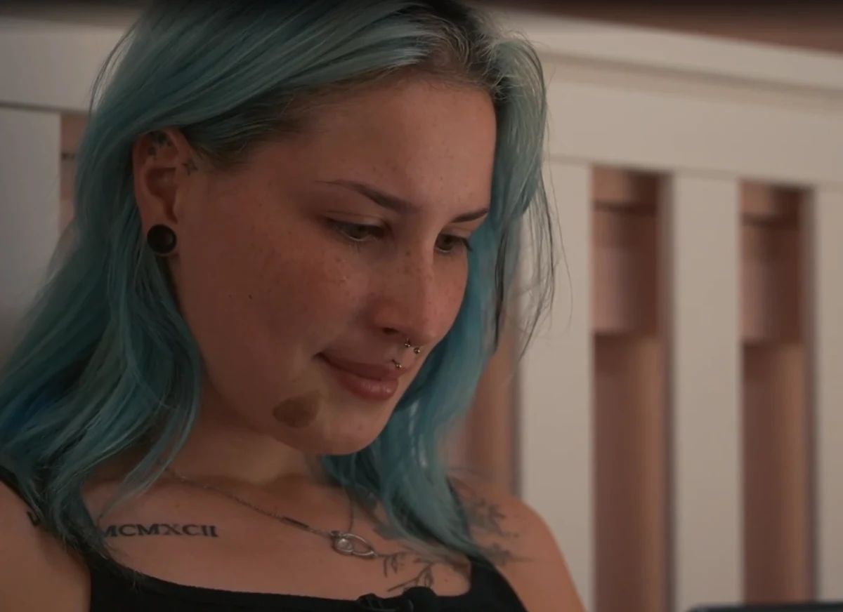 Alenka po ogledu sporočila razmišlja o pomenu družine/VOYO posnetek zaslona