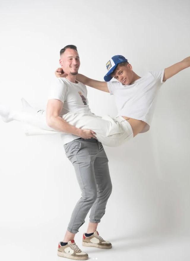 “FOREVER TOGETHER?!” Žan Zore raznežil splet – komentarji eksplodirali, tudi ustvarjalci Kmetije niso ostali tiho!