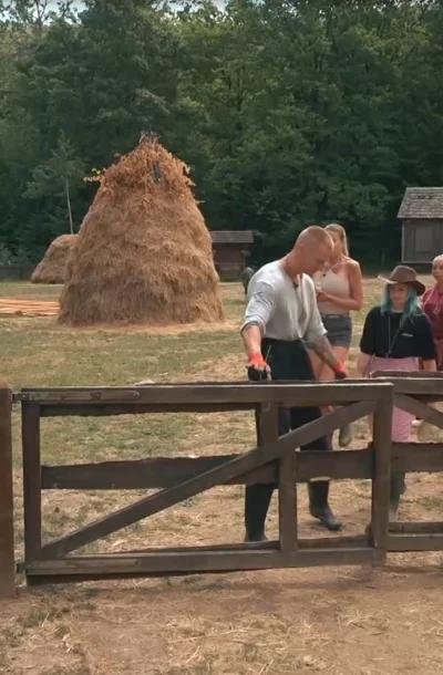 Dejan na robu moči – potem pa ena stvar odloči, kdo gre v areno!