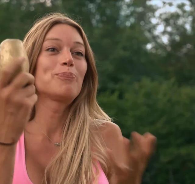 POGLEJTE, KAJ SE JE ZGODILO NA NJIVI! Spor eksplodiral – nato pa Pia našla ZLATI KROMPIR in obrnila igro!