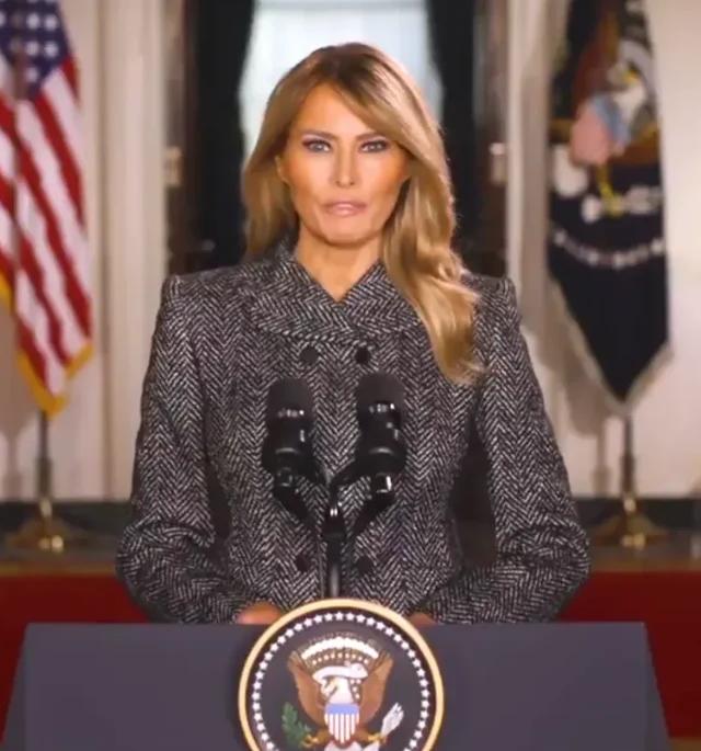 TO MORATE SLIŠATI: Slovenska vplivnica brez filtra ‘nagovorila’ Melanio Trump – tole je postalo viralno!