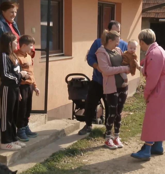 Delovna akcija: solze, bolečina in upanje – družina iz okolice Lenarta doživela trenutek, ki ga ne bodo nikoli pozabili