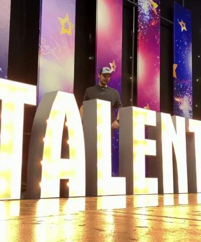 Poglejte si zakulisje oddaje Slovenija ima talent: priprave na novo sezono že potekajo s polno paro